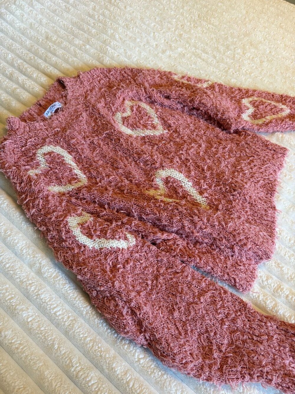 Arizona Jean Co Pink Fuzzy Heart Sweater Size S Cozy Y2K